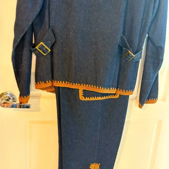 Women's Lew Magram Stylish Denim 2 Piece Vintage Suit size 8